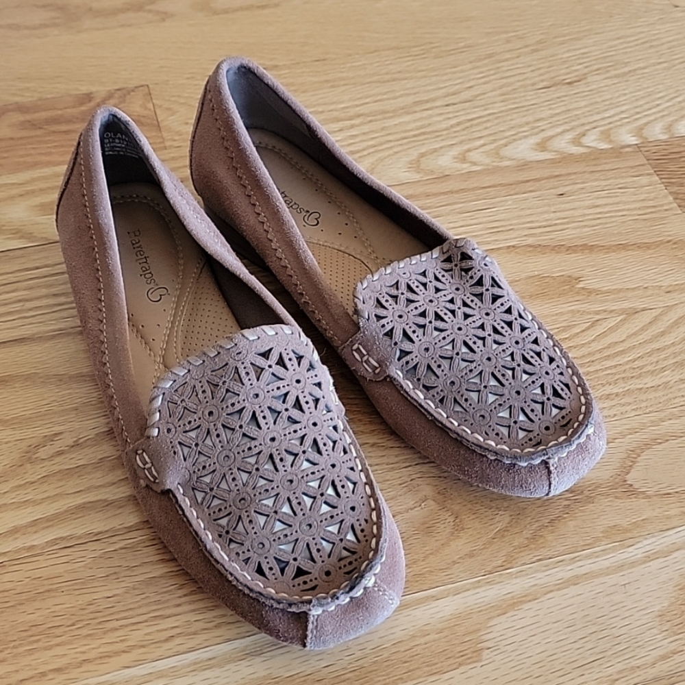 Baretraps Leather Slip On Loafers Slip Ons - Picture 8 of 8